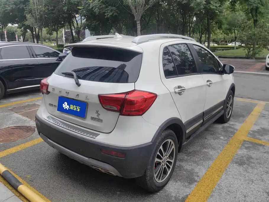 Haval H1 哈弗H1 2016款 改款 蓝标 1.5 L AMT豪华型