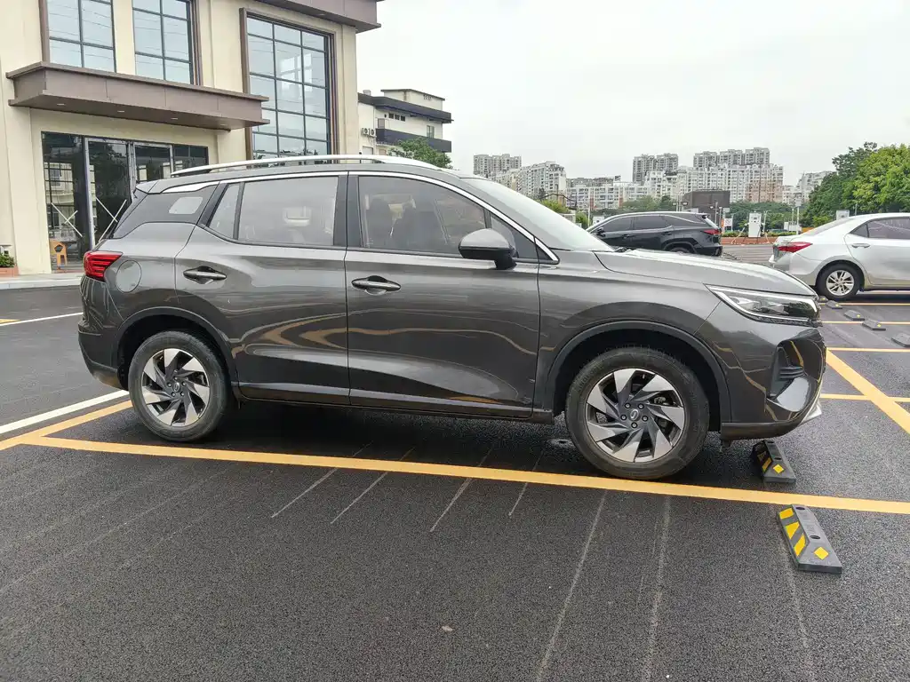 GAC Trumpchi GS4 270 T DCT Enjoyment