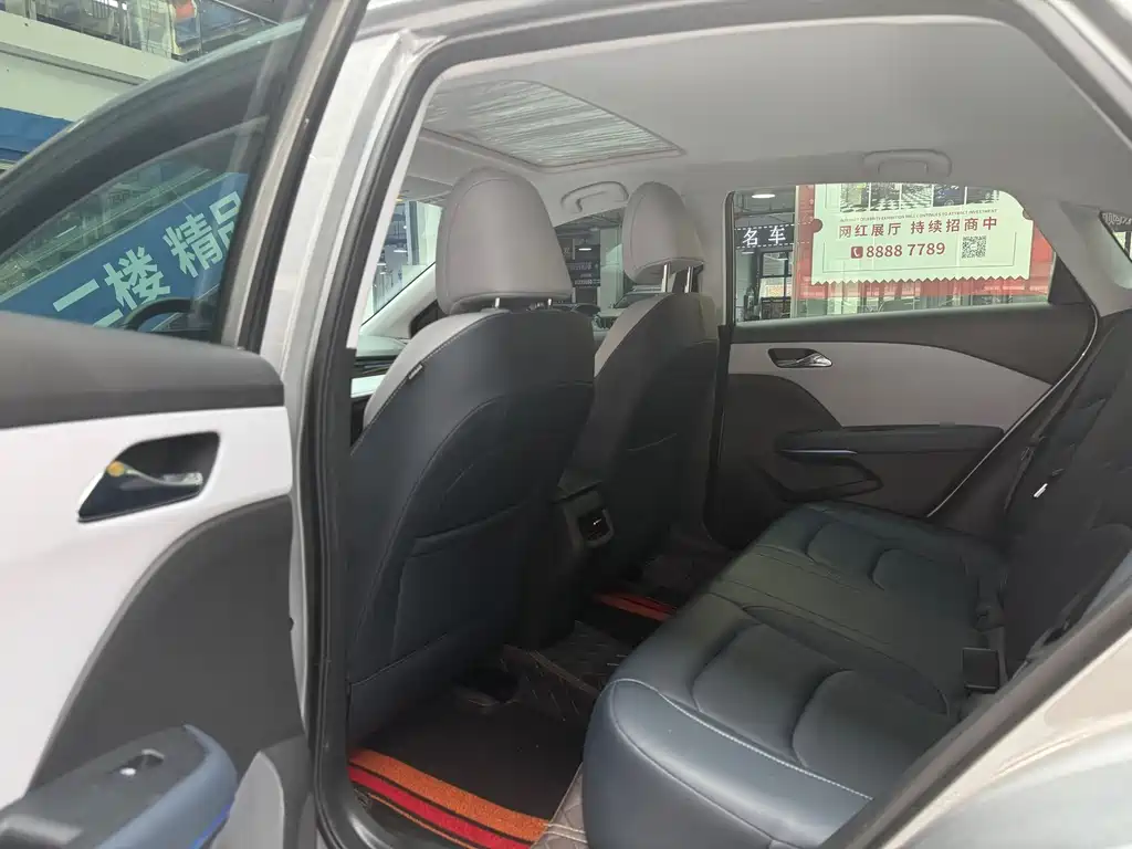 Monza 1.5 L DCT Joy