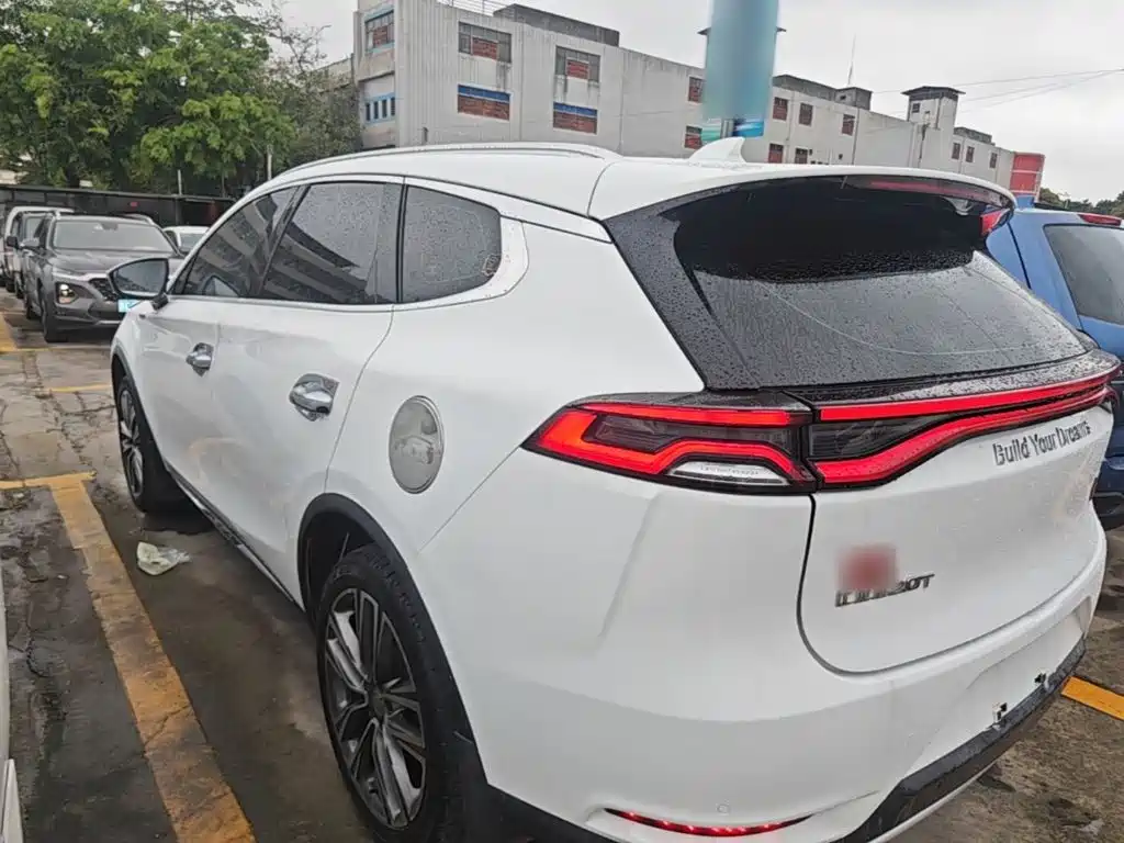 Tang 2.0 T Auto Connected Honored 7-seat CN-V