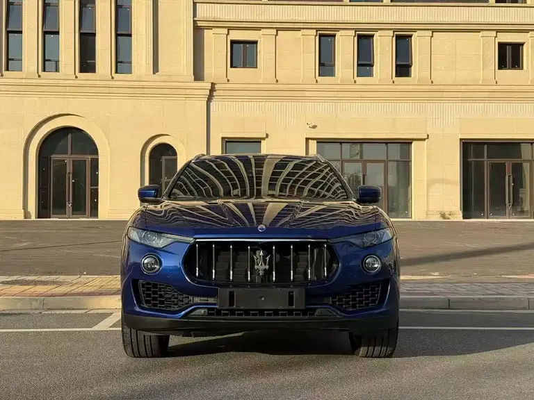 Maserati Levante 3.0 T Standard