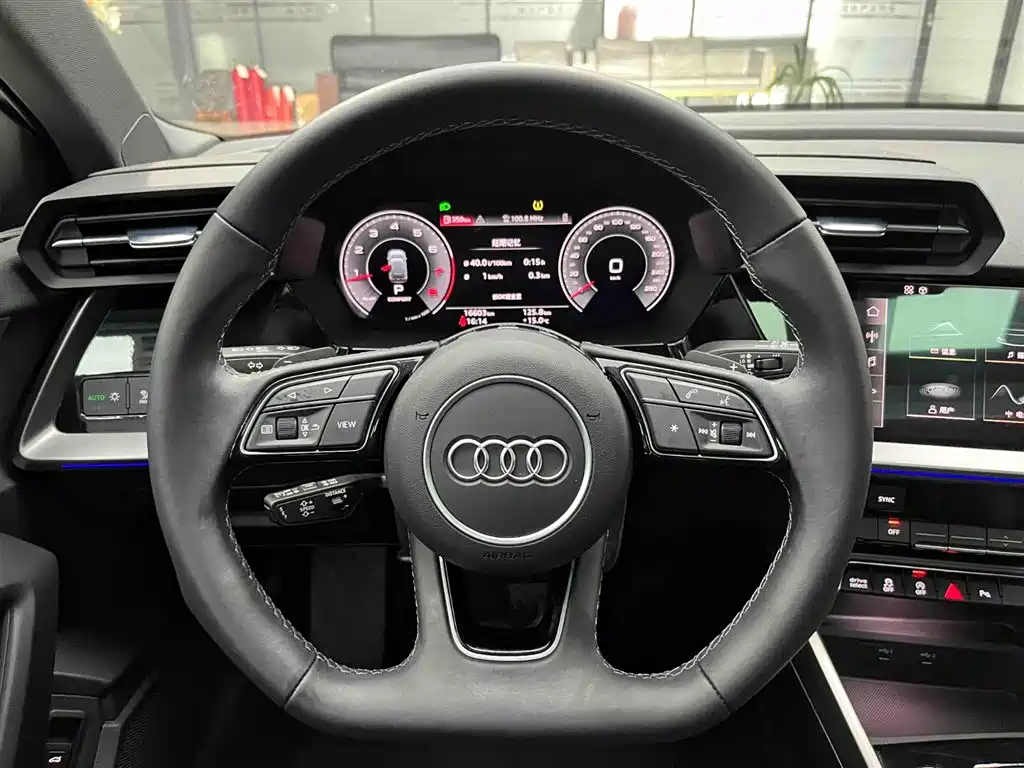 Audi A3 Sportback 35 TFSI Luxury Sport