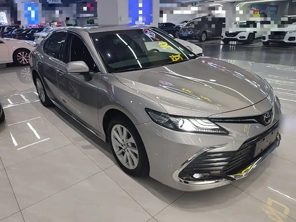 Camry 2.0 G Luxury