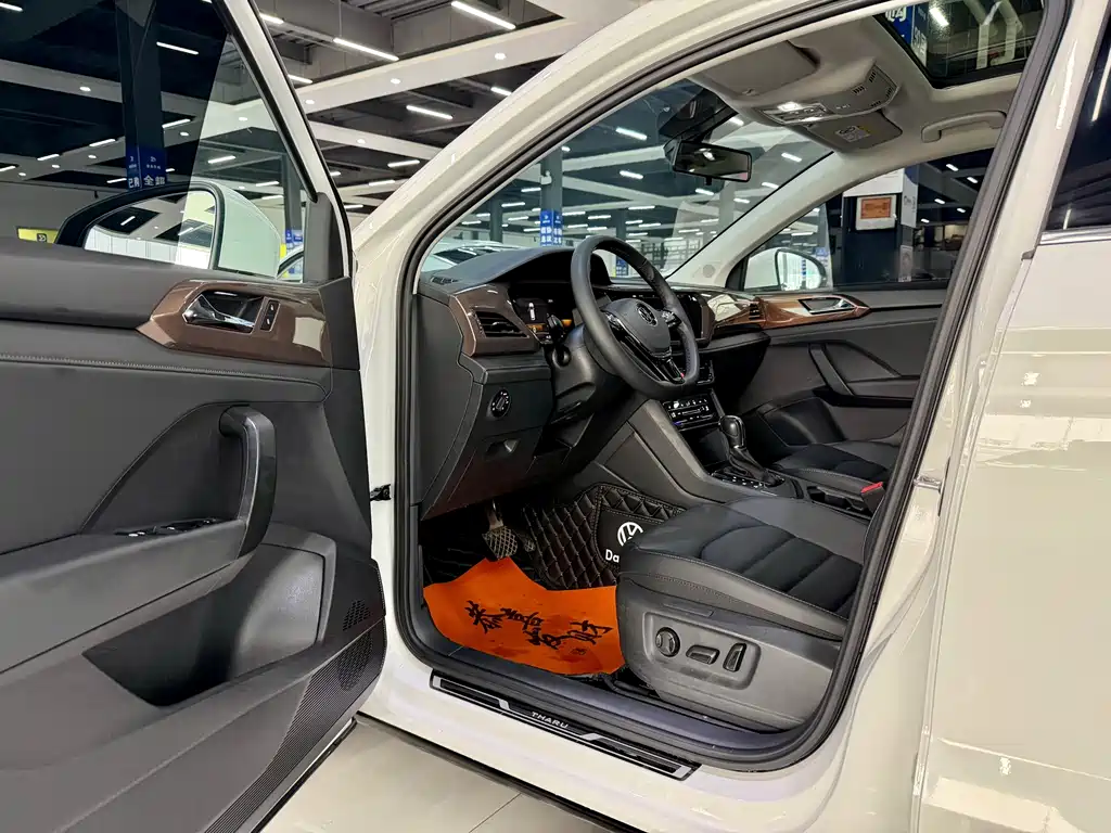 Tharu 280 TSI 2 WD Luxury