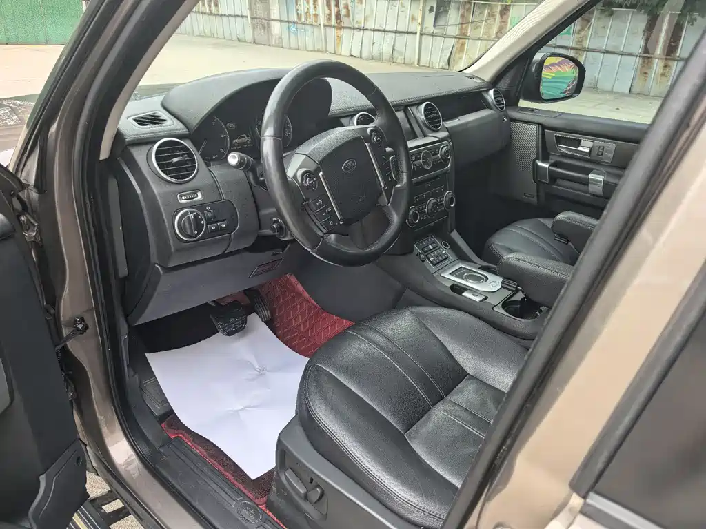 Discovery 3.0 SDV6 HSE Diesel