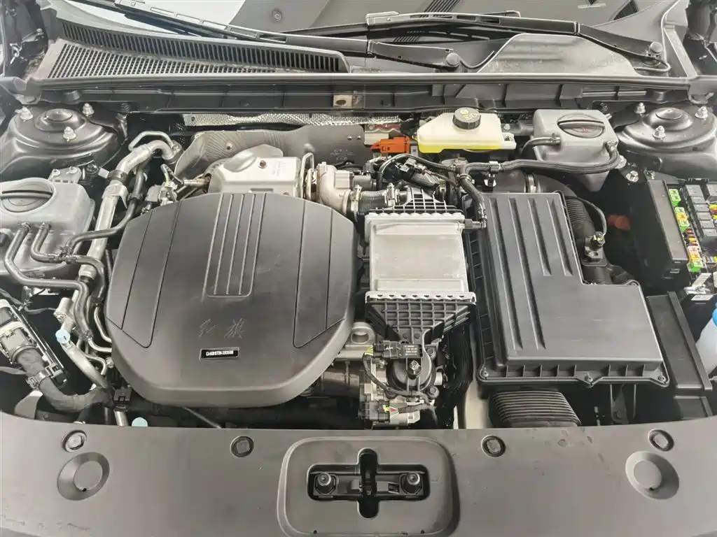 Hongqi H5 PHEV 170 Super Hybrid