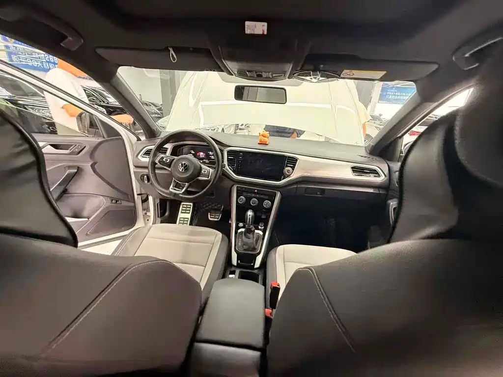T-ROC 280 TSI DSG 2 WD R-Line Pro Connected