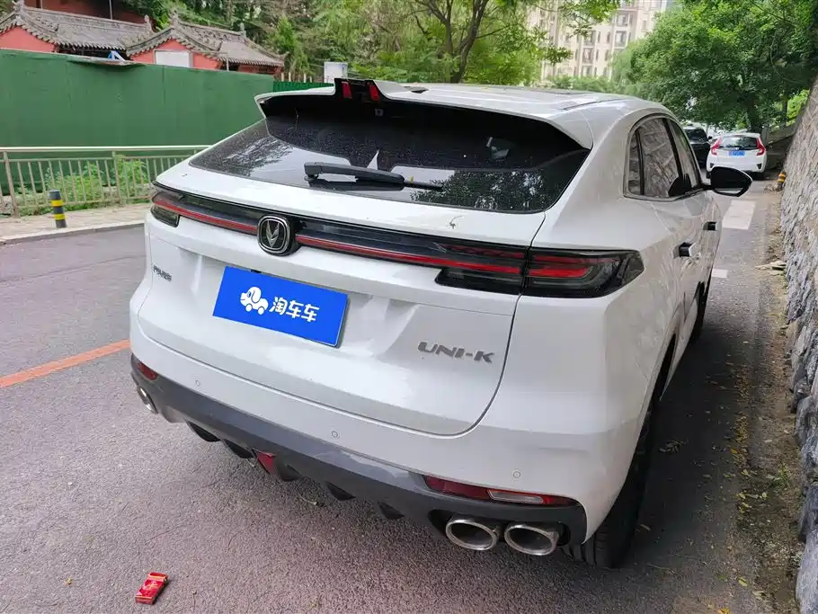 Changan UNI-K 2.0 T Outstanding