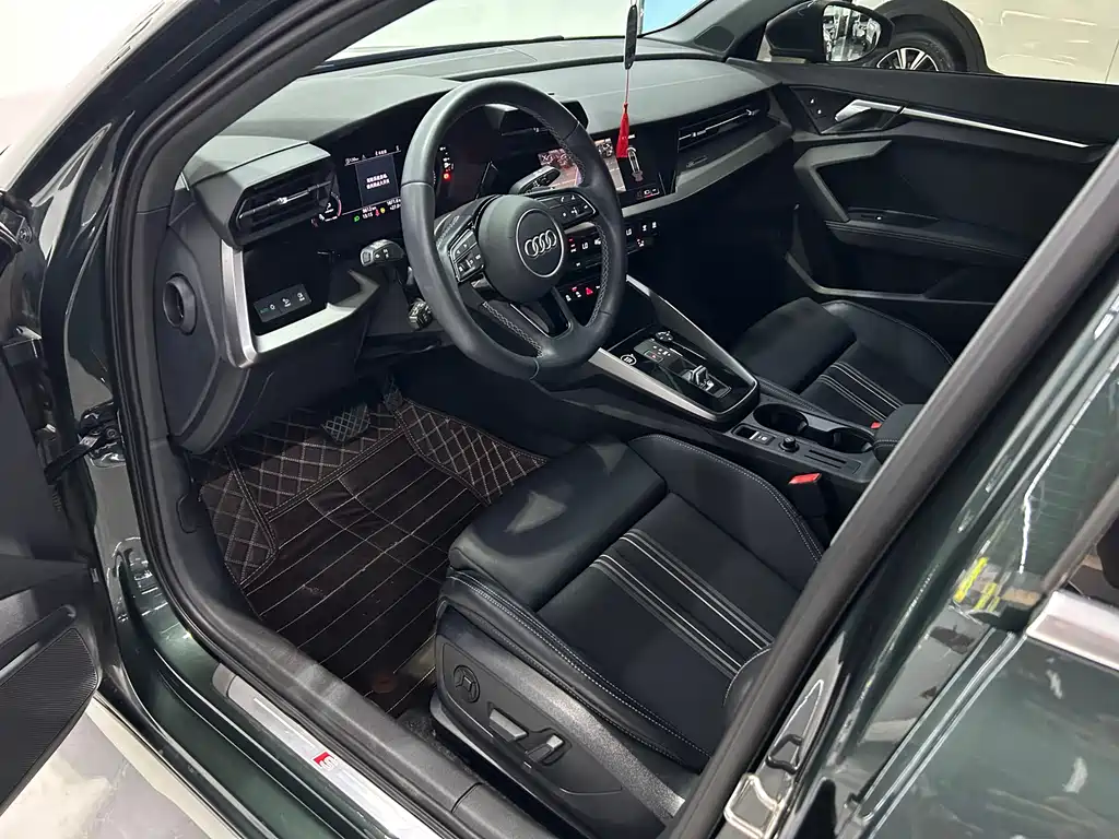 Audi A3 Facelift A3 L Limousine 35 TFSI Fashion Sport