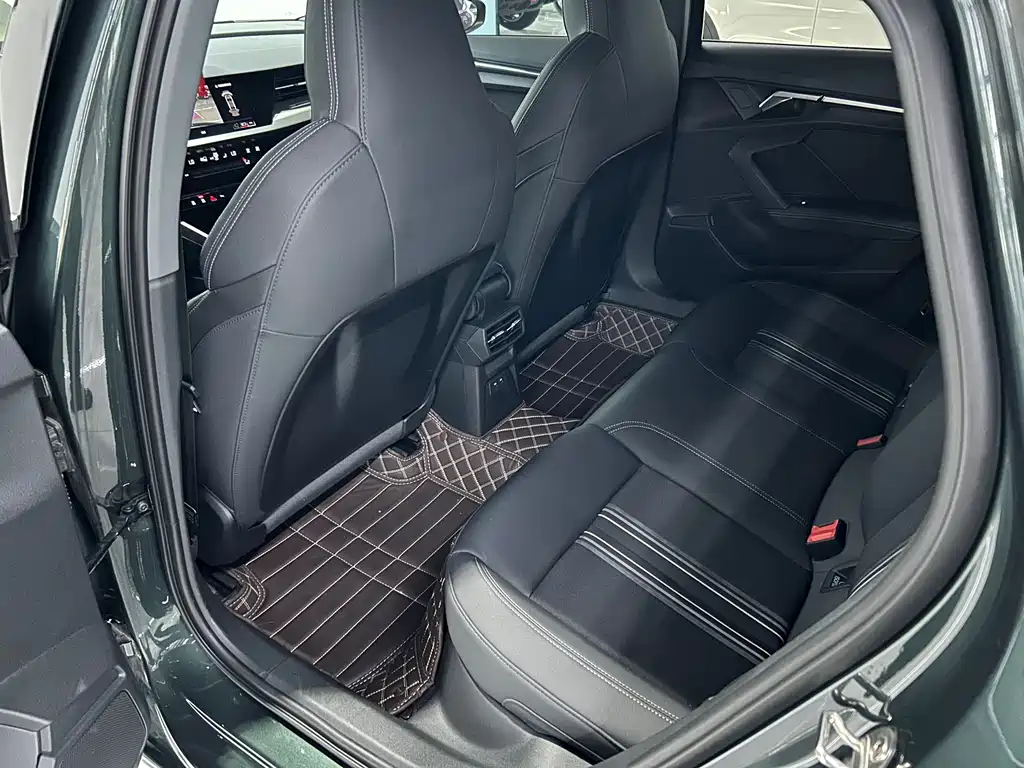 Audi A3 Facelift A3 L Limousine 35 TFSI Fashion Sport