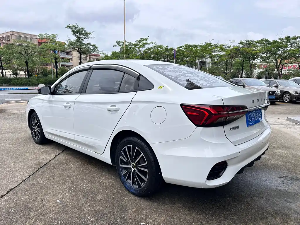 Roewe i5 1.5 L Manual Platinum