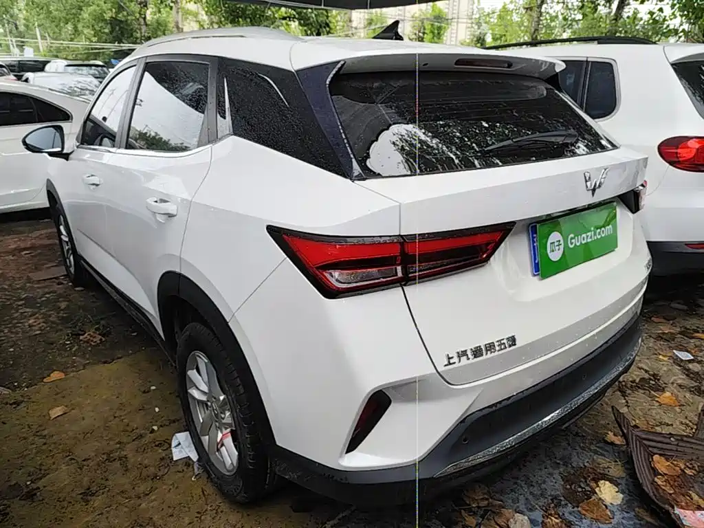 Wuling Xingchi 五菱星驰 2022款 1.5 L 手动自在型