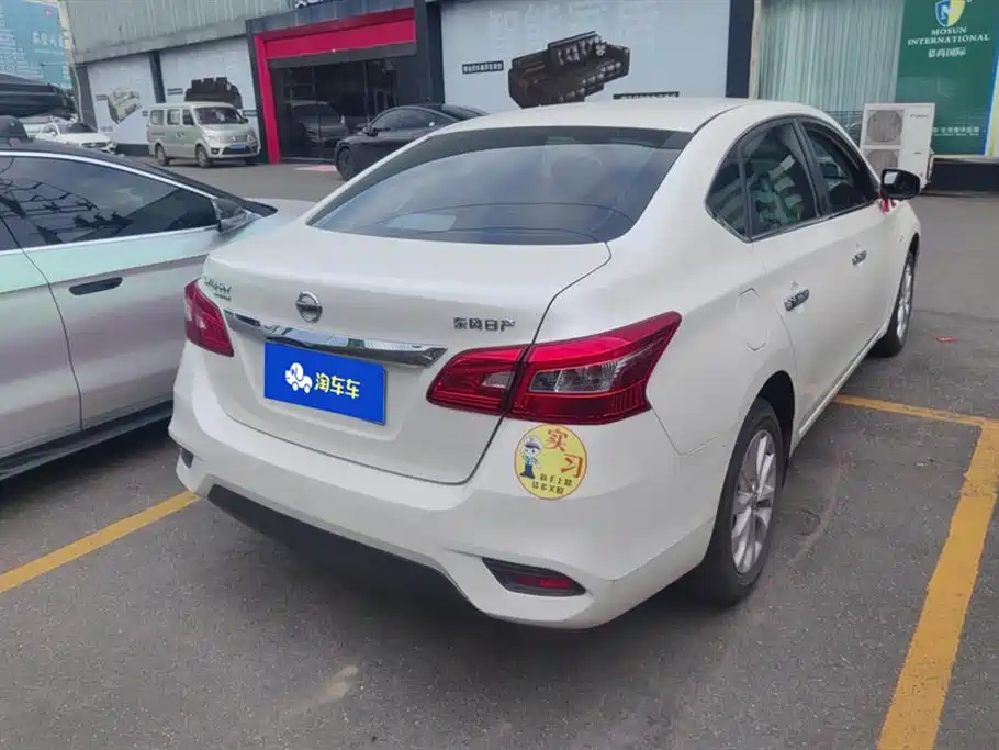 Sylphy Facelift II Classic 1.6 XE CVT Comfort