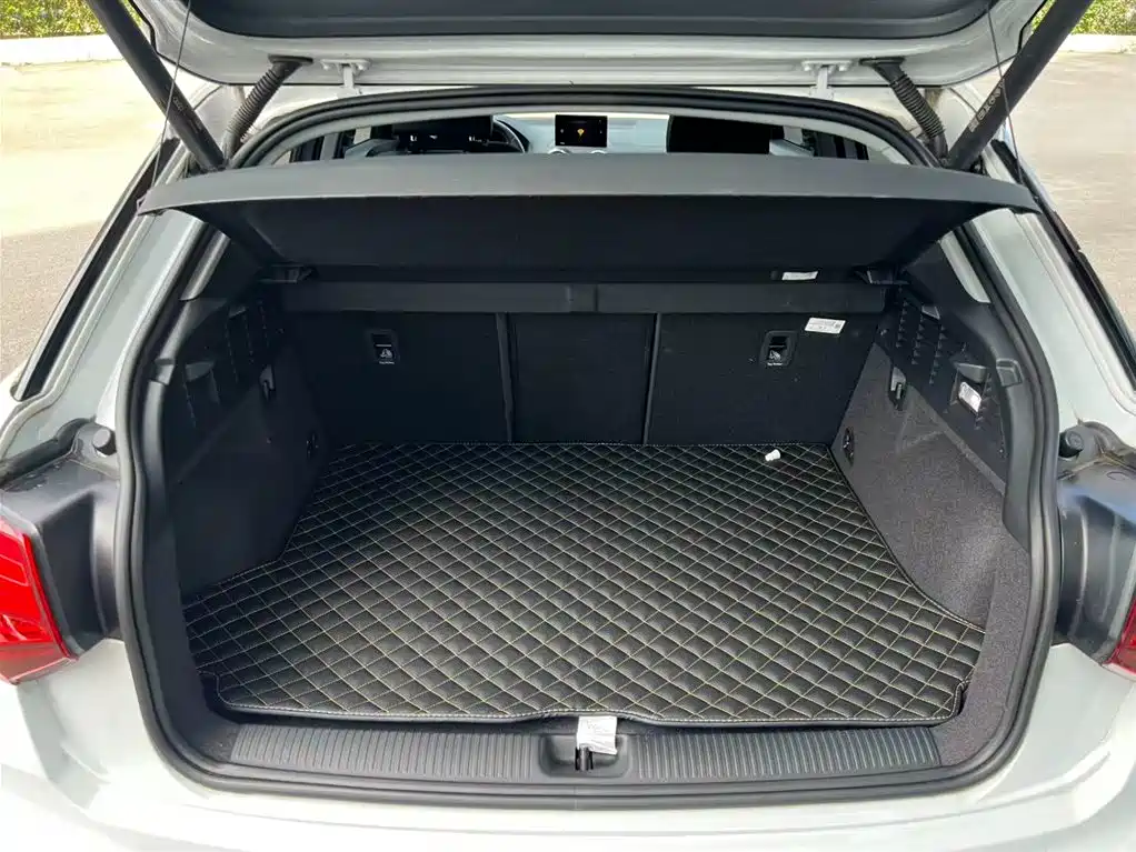 Audi Q2 L 35 TFSI Fashion Dynamic