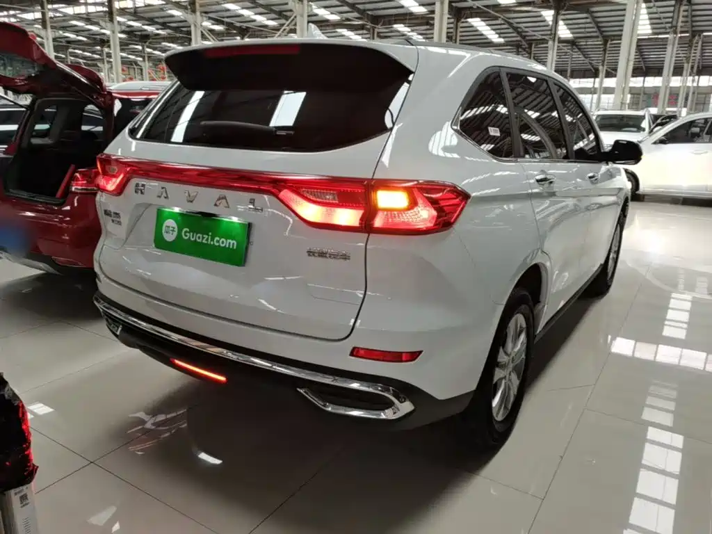 Haval M6 PLUS 1.5 T DCT Elite Connected