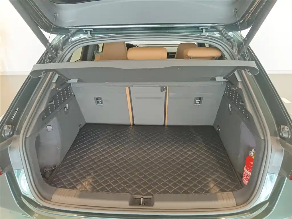 Audi A3 Sportback 35 TFSI Flying Spur Premium