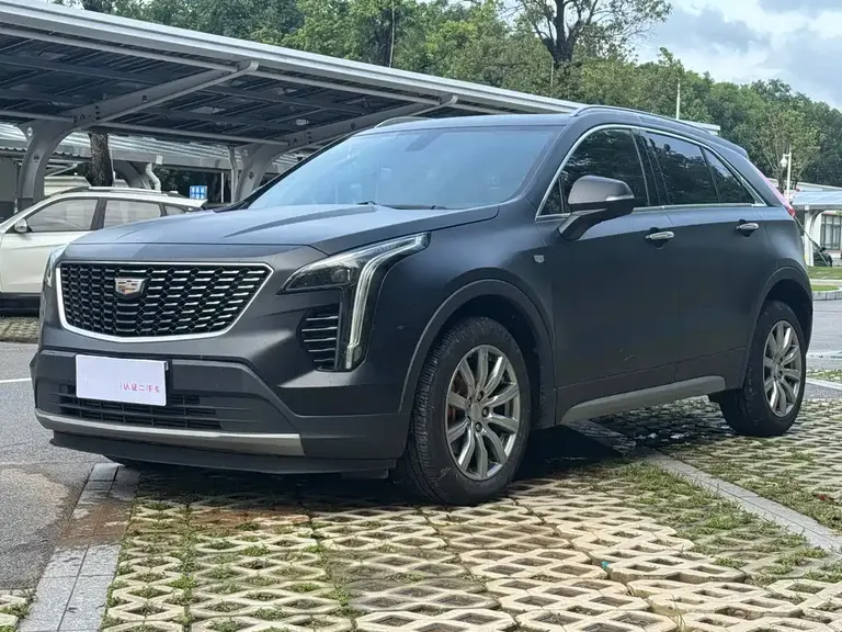 Cadillac XT4 28 T 2 WD Luxury