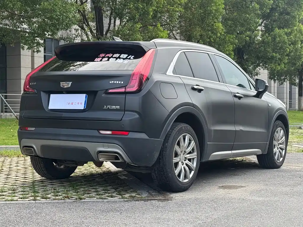 Cadillac XT4 28 T 2 WD Luxury