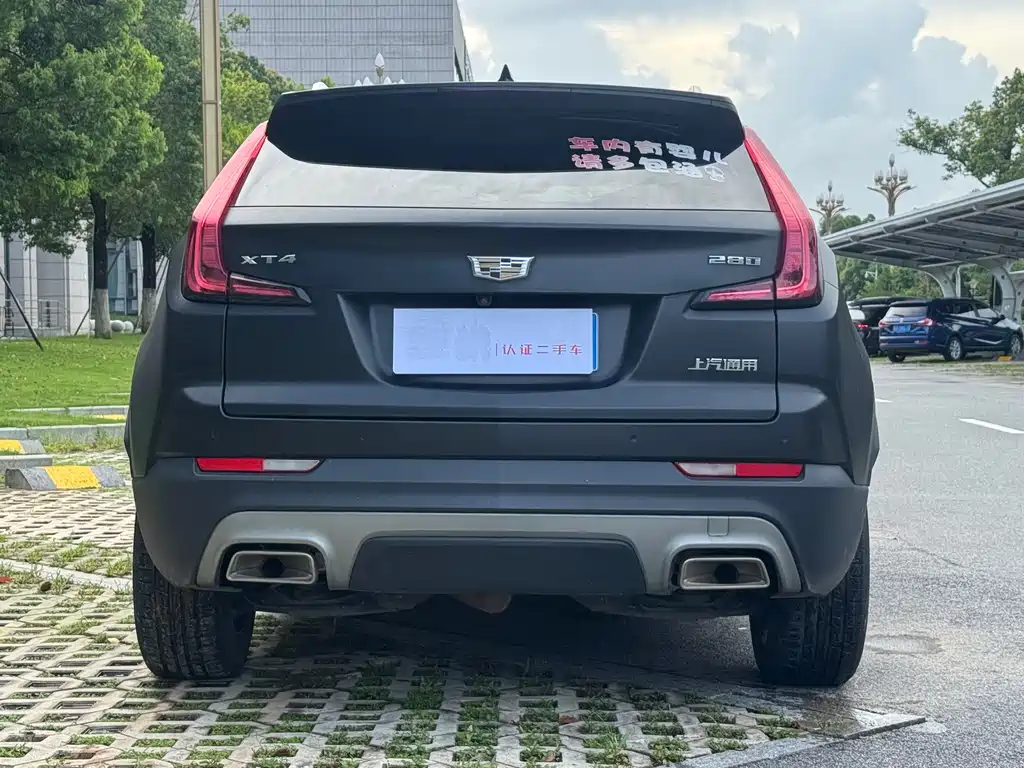 Cadillac XT4 28 T 2 WD Luxury