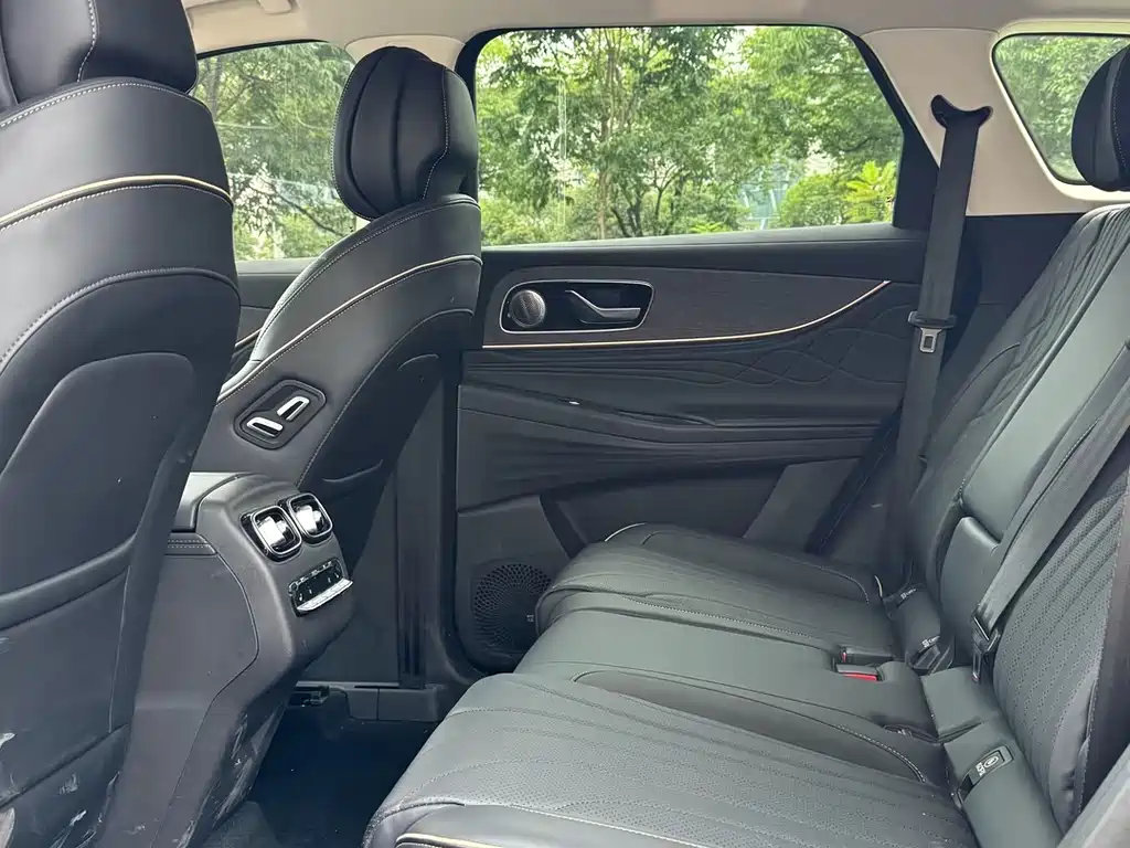 Tiggo 9 2.0 T DCT 2 WD Luxury 5-seat