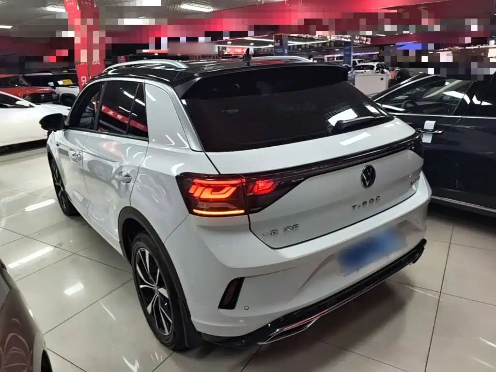 T-ROC 300 TSI DSG 2 WD Starlight