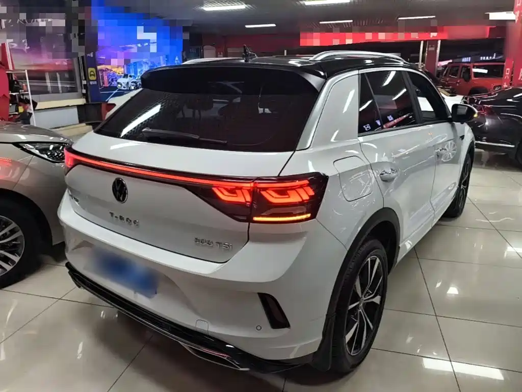 T-ROC 300 TSI DSG 2 WD Starlight