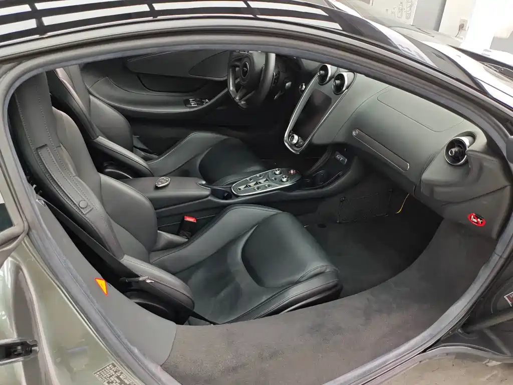 McLaren GT 4.0 T Standard