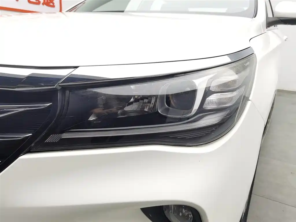 Trumpchi GA4 200 T Auto Luxury