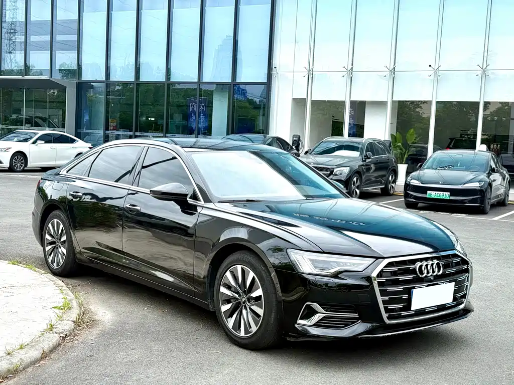 Audi A6 L 40 TFSI Luxury Dynamic