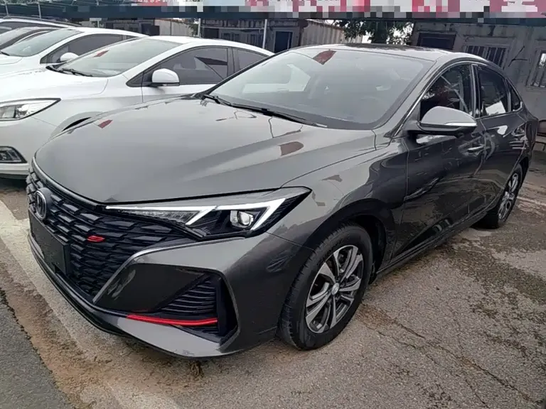 Changan Eado Smooth Enjoyment PLUS Blue Whale NE 1.4 T GDI DCT Distinguished