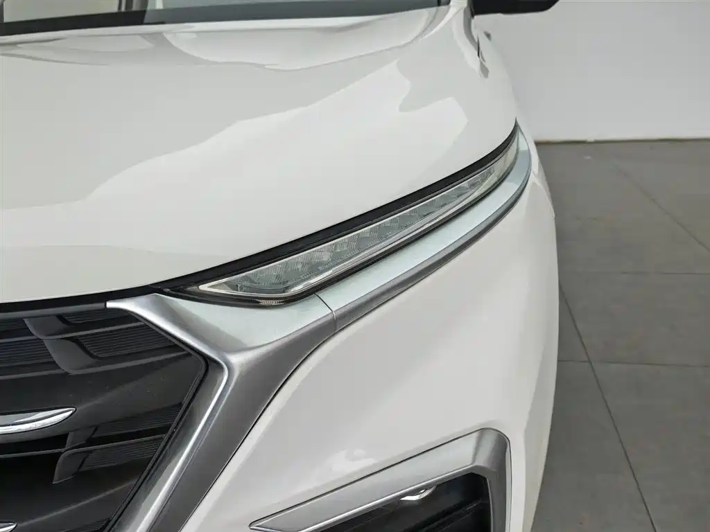 Baojun 530 1.8 L Auto Luxury CN-V