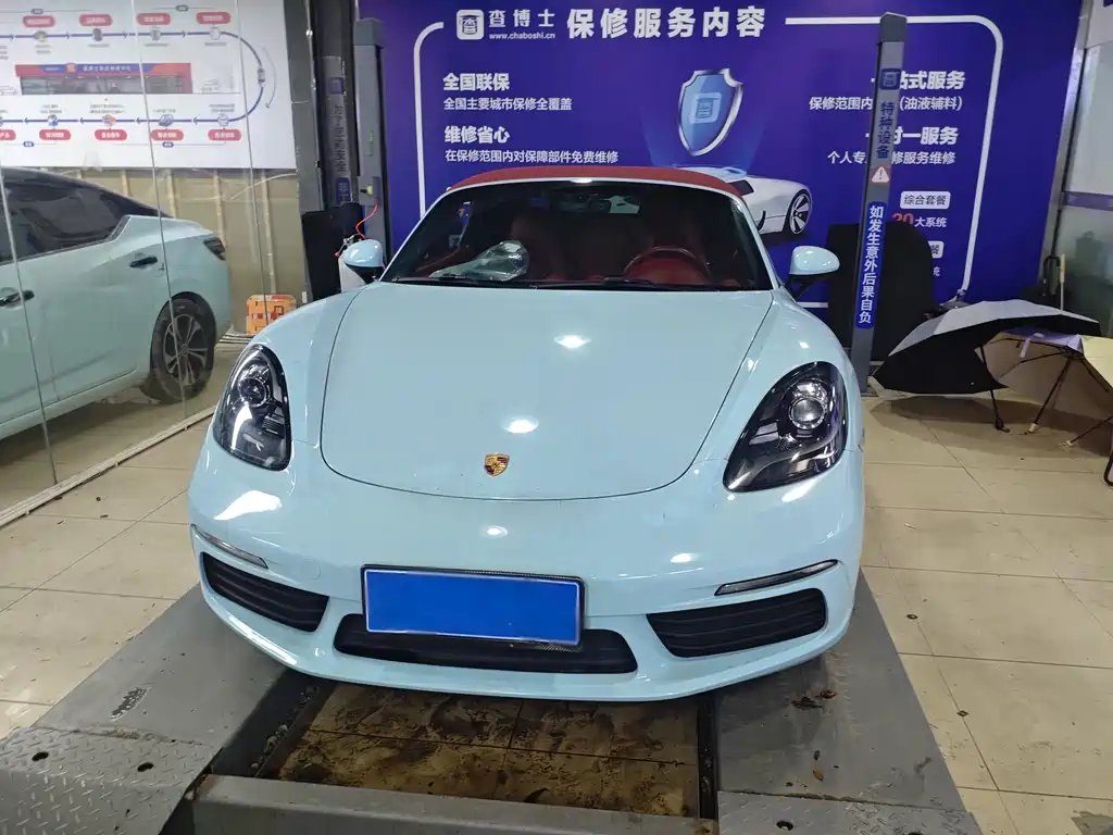 Porsche 718 Boxster 2.0 T