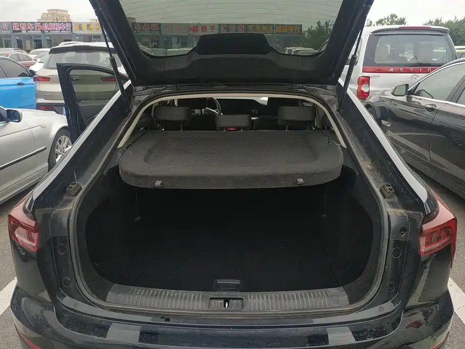 Besturn B70 3 rd Gen 1.5 T Auto Pleasure