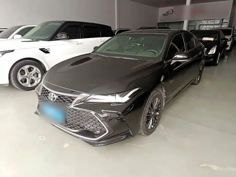 Toyota Avalon 2.5 L Touring Distinguished