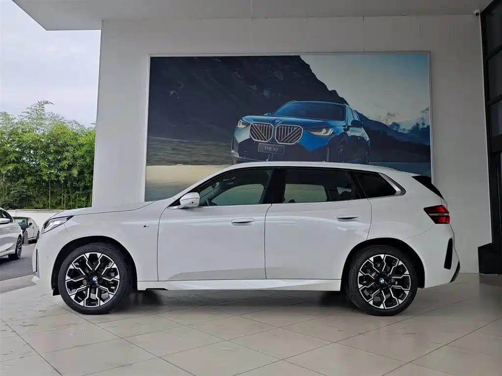BMW X3 xDrive30 L Leading M Sport Package
