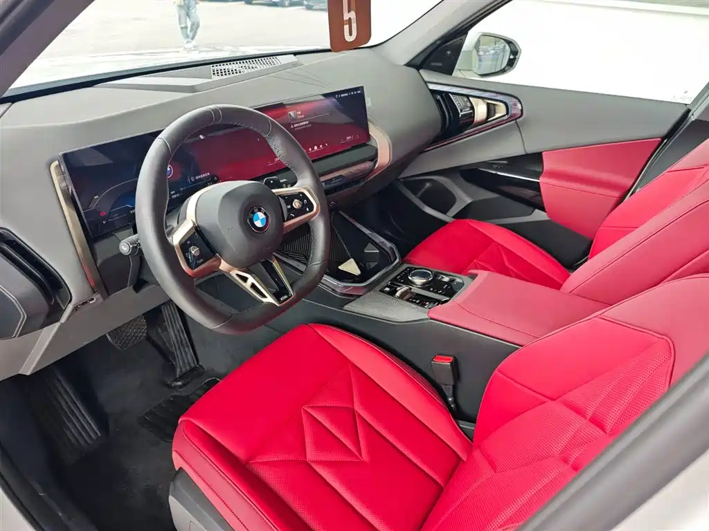 BMW X3 xDrive30 L Leading M Sport Package
