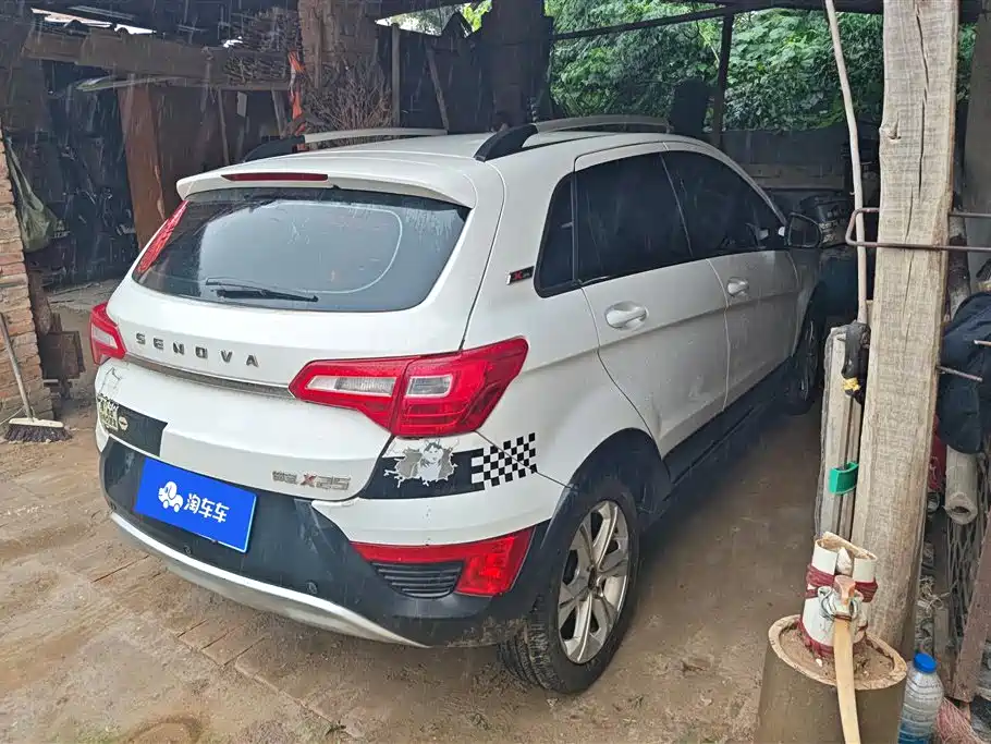 Senova X25 绅宝X25 2015款 1.5 L 手动舒适型