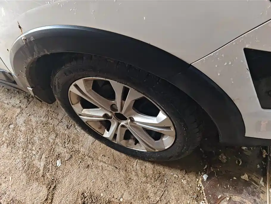 Senova X25 绅宝X25 2015款 1.5 L 手动舒适型