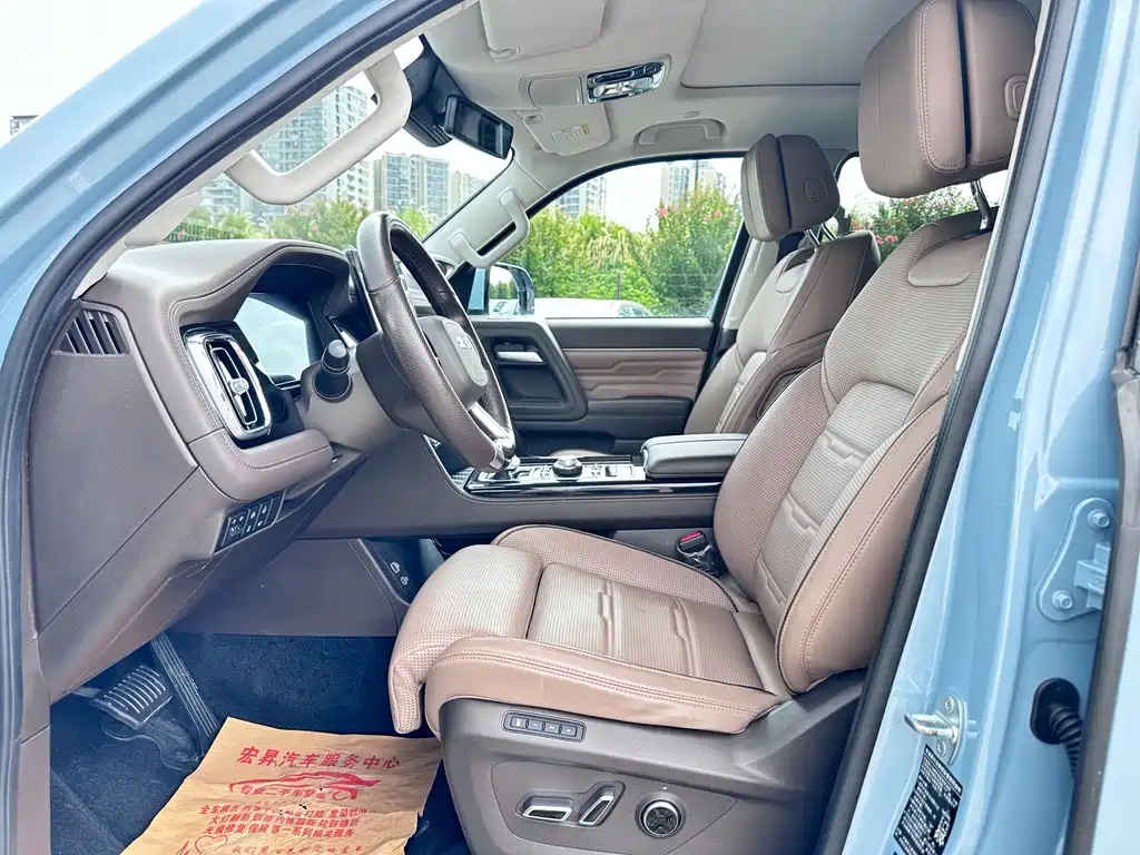 Beijing Offroad BJ60 2.0 T 11 th 7-seat