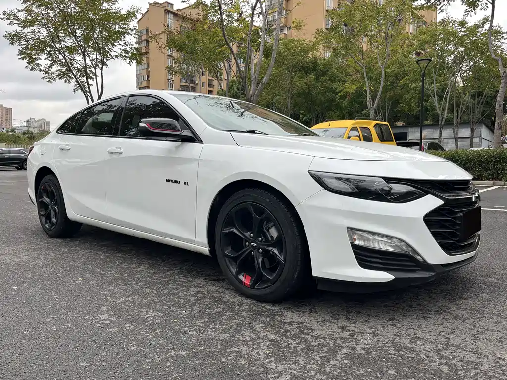 Malibu XL Redline 550 T Auto Sharp Dynamic
