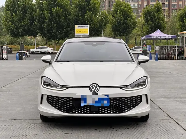 Volkswagen Lamando Lamando L 280 TSI DSG Spicy Cool