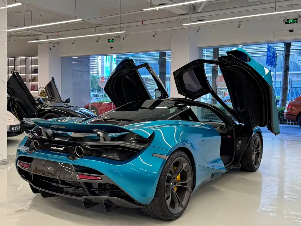 McLaren 720 S 4.0 T Coupe