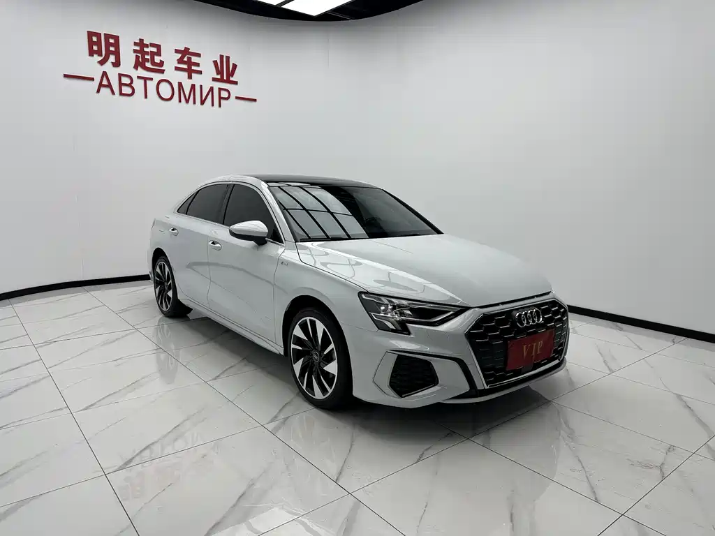 Audi A3 Facelift A3 L Limousine 35 TFSI Fashion Sport