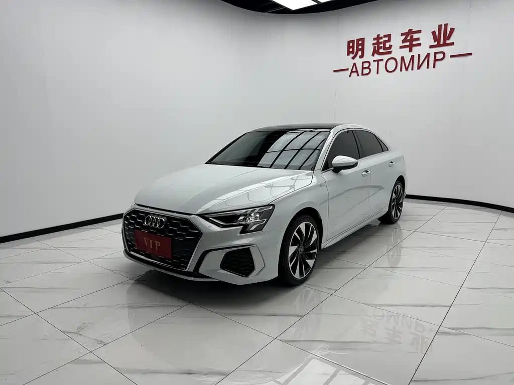 Audi A3 Facelift A3 L Limousine 35 TFSI Fashion Sport