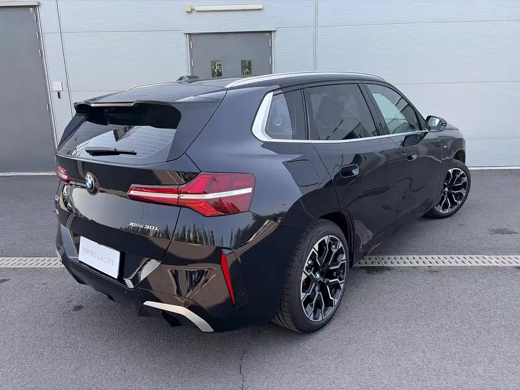 BMW X3 xDrive30 L Premium M Sport Package