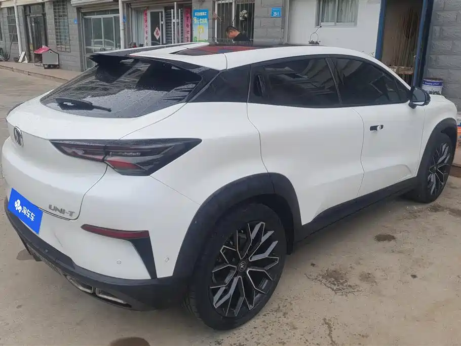Changan UNI-T 1.5 T Flagship