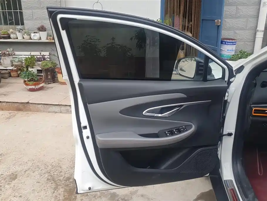 Changan UNI-T 1.5 T Flagship