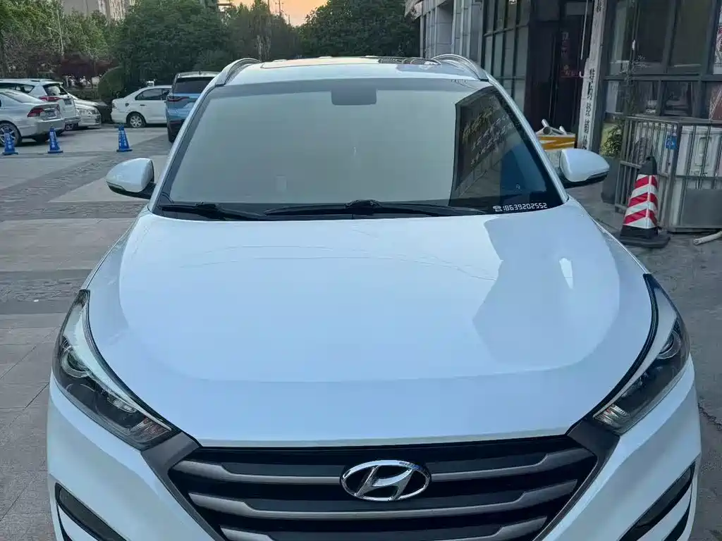Tucson 1.6 T DCT 2 WD Intelligent