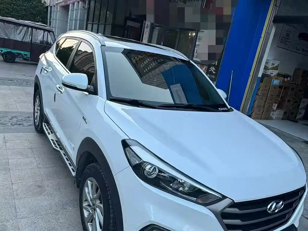 Tucson 1.6 T DCT 2 WD Intelligent