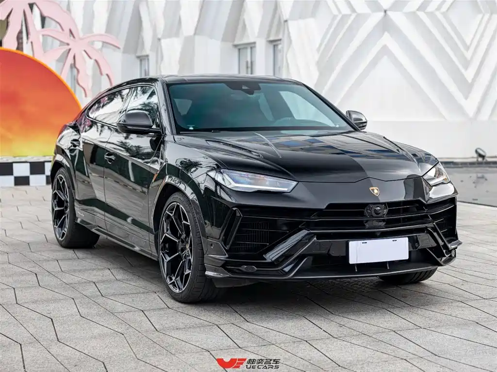 Urus 4.0 T V8 Performante